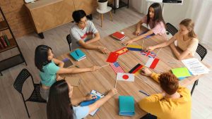 Bilíngue e Plurilíngue Bilíngue e Plurilíngue