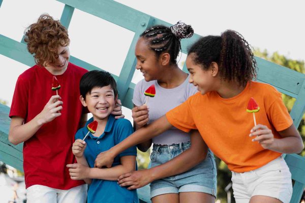 filhos multiculturais - CMM - freepick