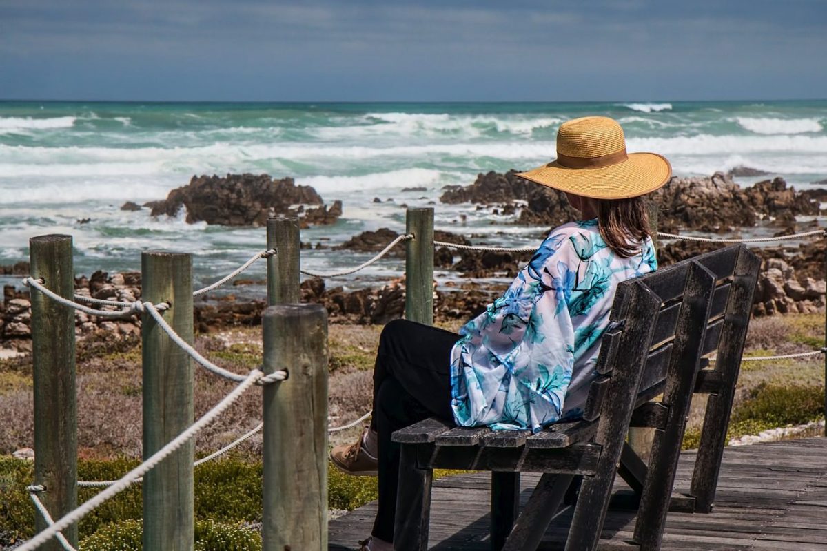 woman sitting, seaside, rocks-1232880.jpg